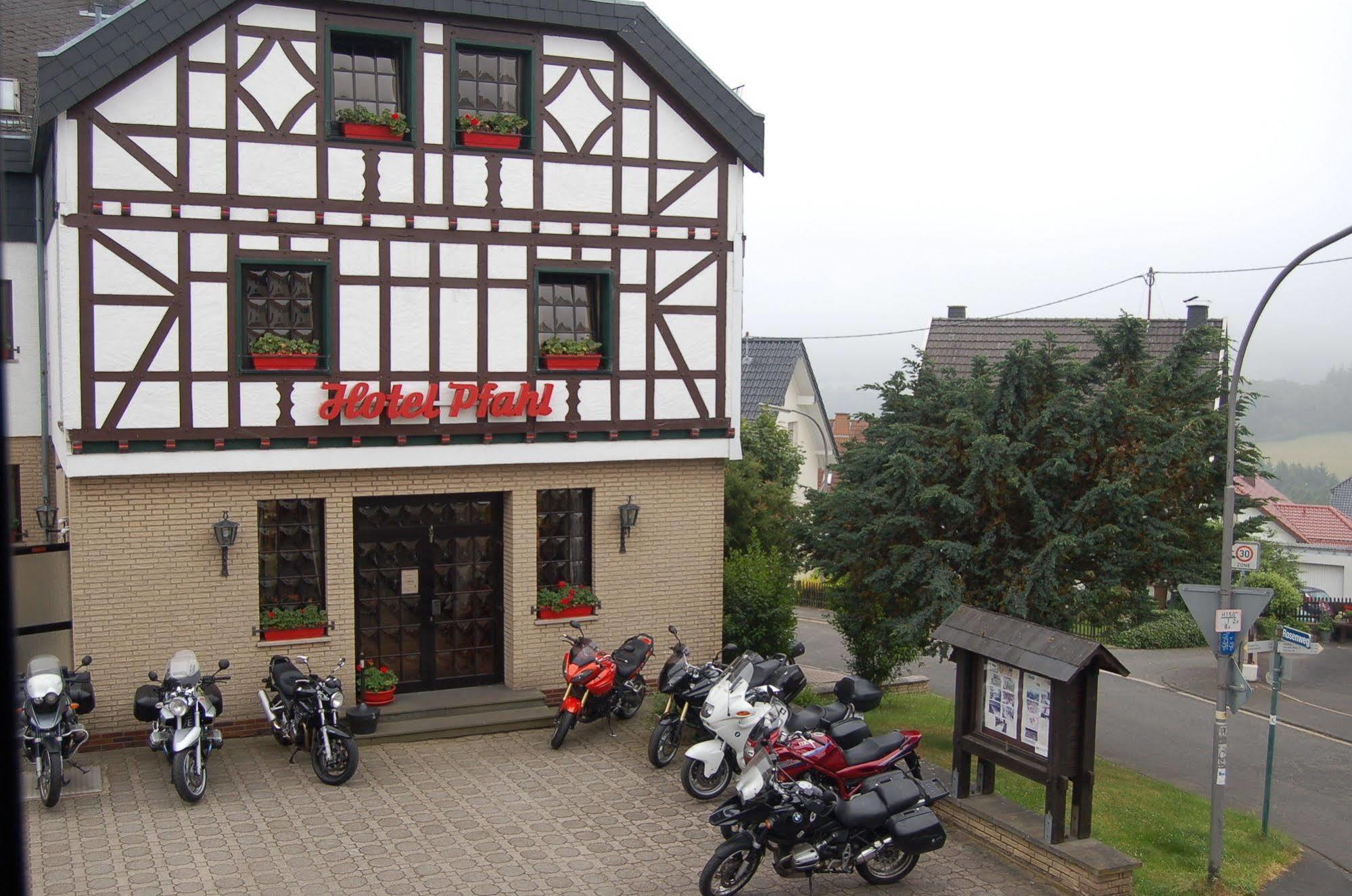 Landgasthaus Pfahl Wershofen Extérieur photo