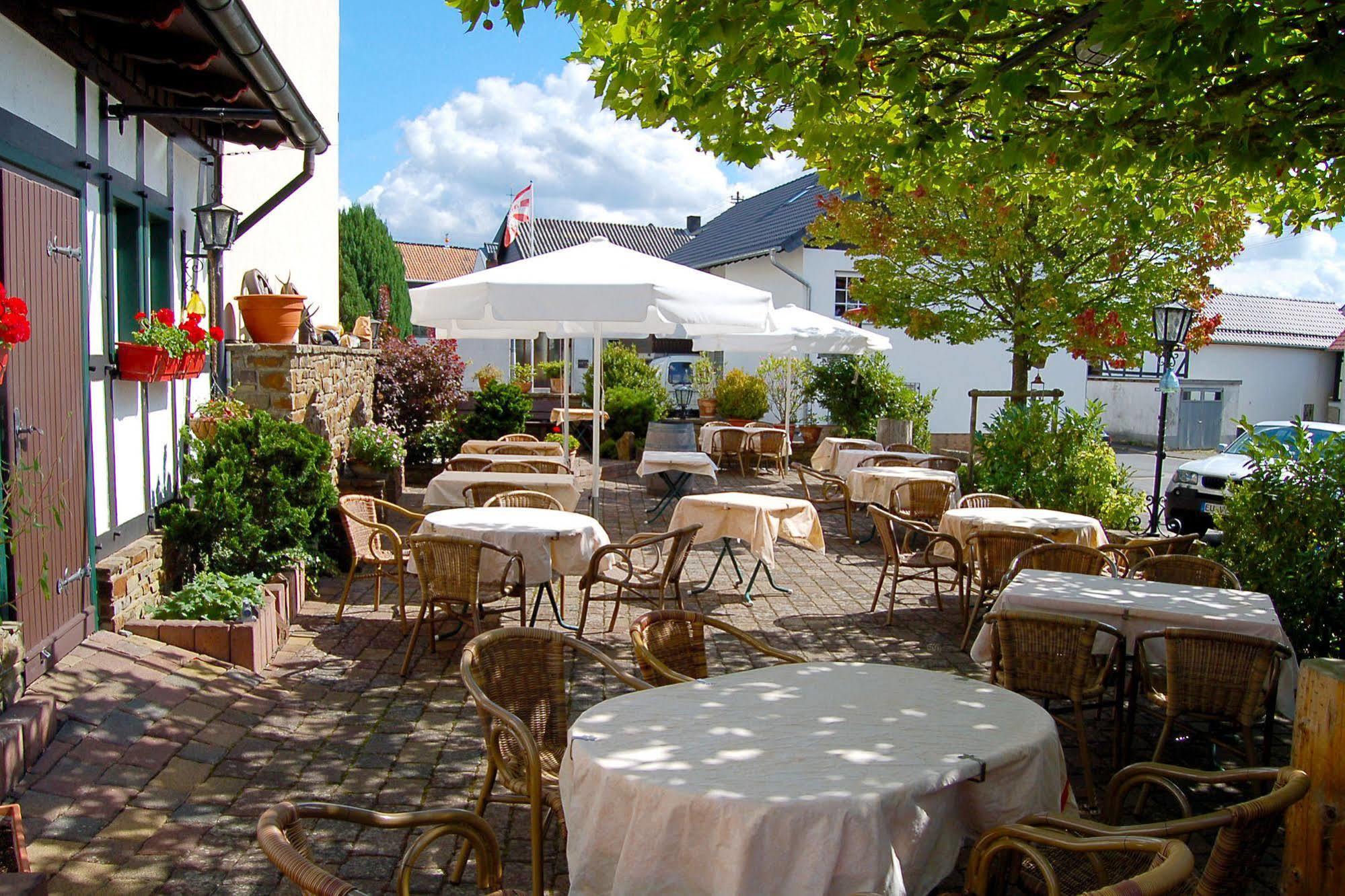 Landgasthaus Pfahl Wershofen Extérieur photo